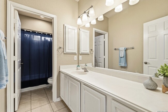 Building Photo - 71 Sable Heights