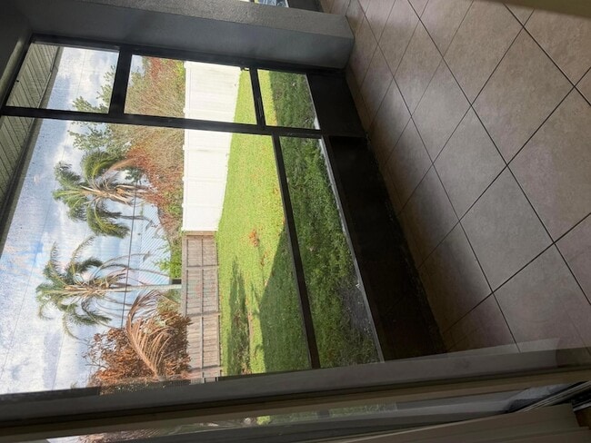 Building Photo - 787 SE Evergreen Terrace