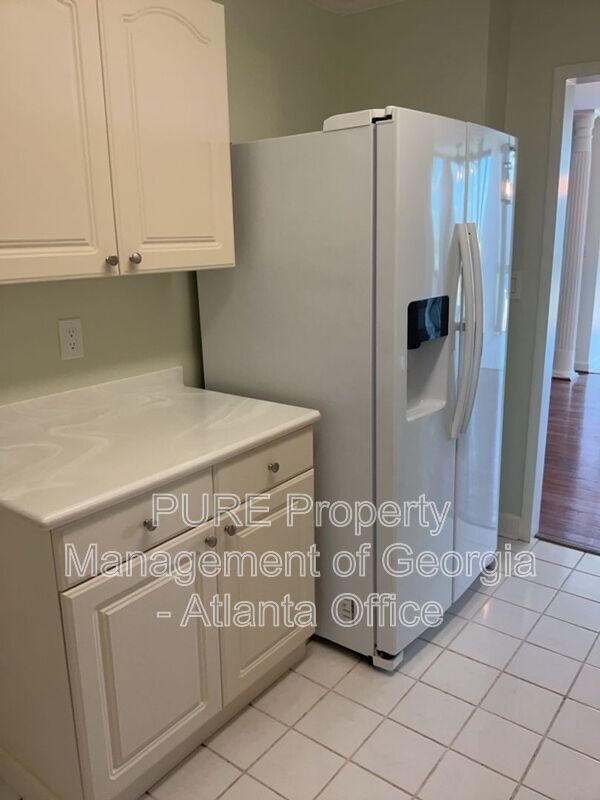 Building Photo - 215 Piedmont Ave NE