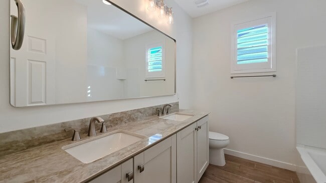 Building Photo - Pristine home in amenity rich Estrella Mountain Ranch!