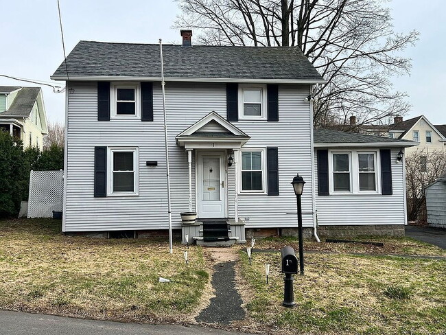 Building Photo - Welcome home