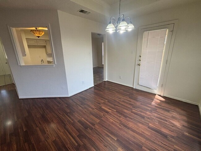 Building Photo - 6509 Tempest Dr