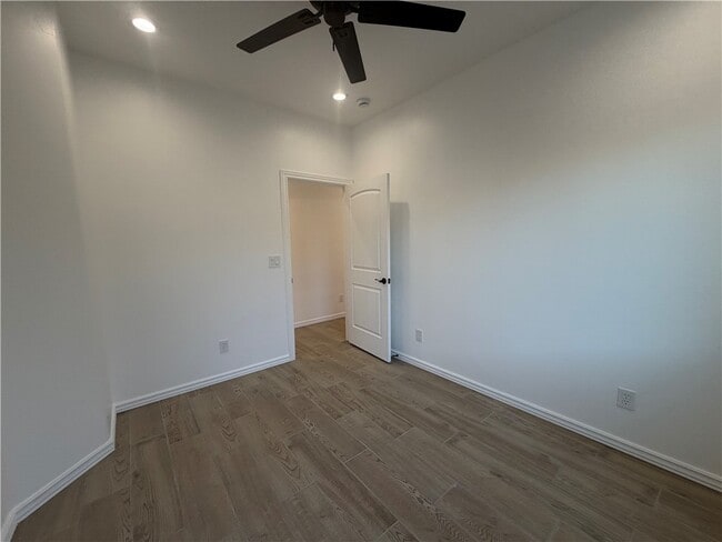 Building Photo - 2804 Mercado Ct