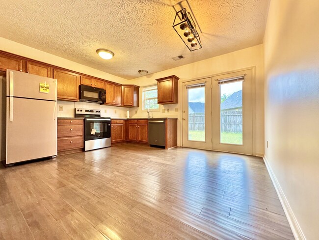 Building Photo - 2453 Prescott Ln