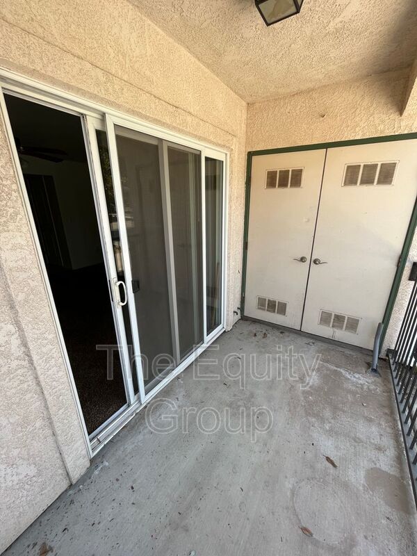 Building Photo - 2824 N Zachary St