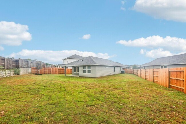 Building Photo - 1940 Velvet Oak Ln