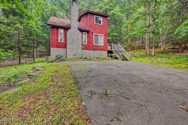 Building Photo - 214 Manchester Dr