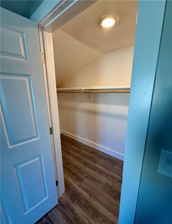 Building Photo - 28 Kitchener St