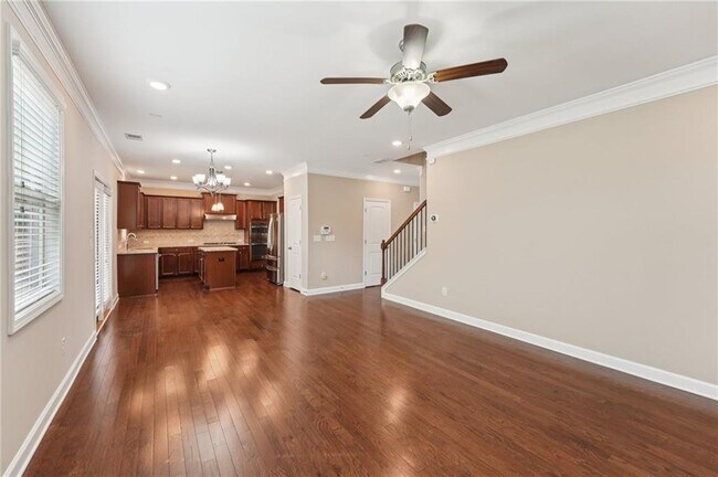 Building Photo - 6370 Shiloh Woods Dr