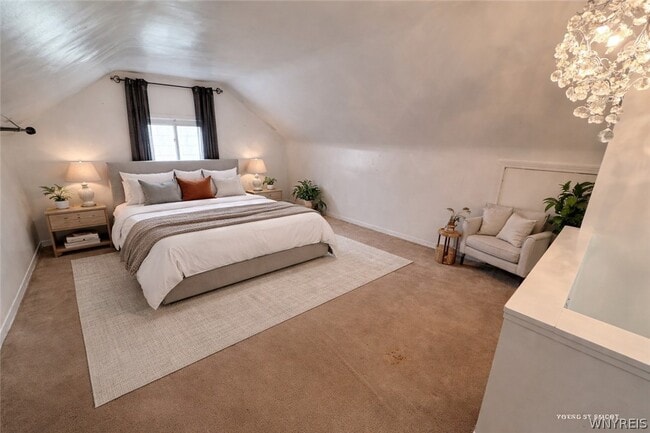 Building Photo - 102 Francis Ave