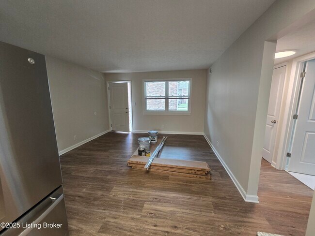 Building Photo - 9124 Kenlock Dr