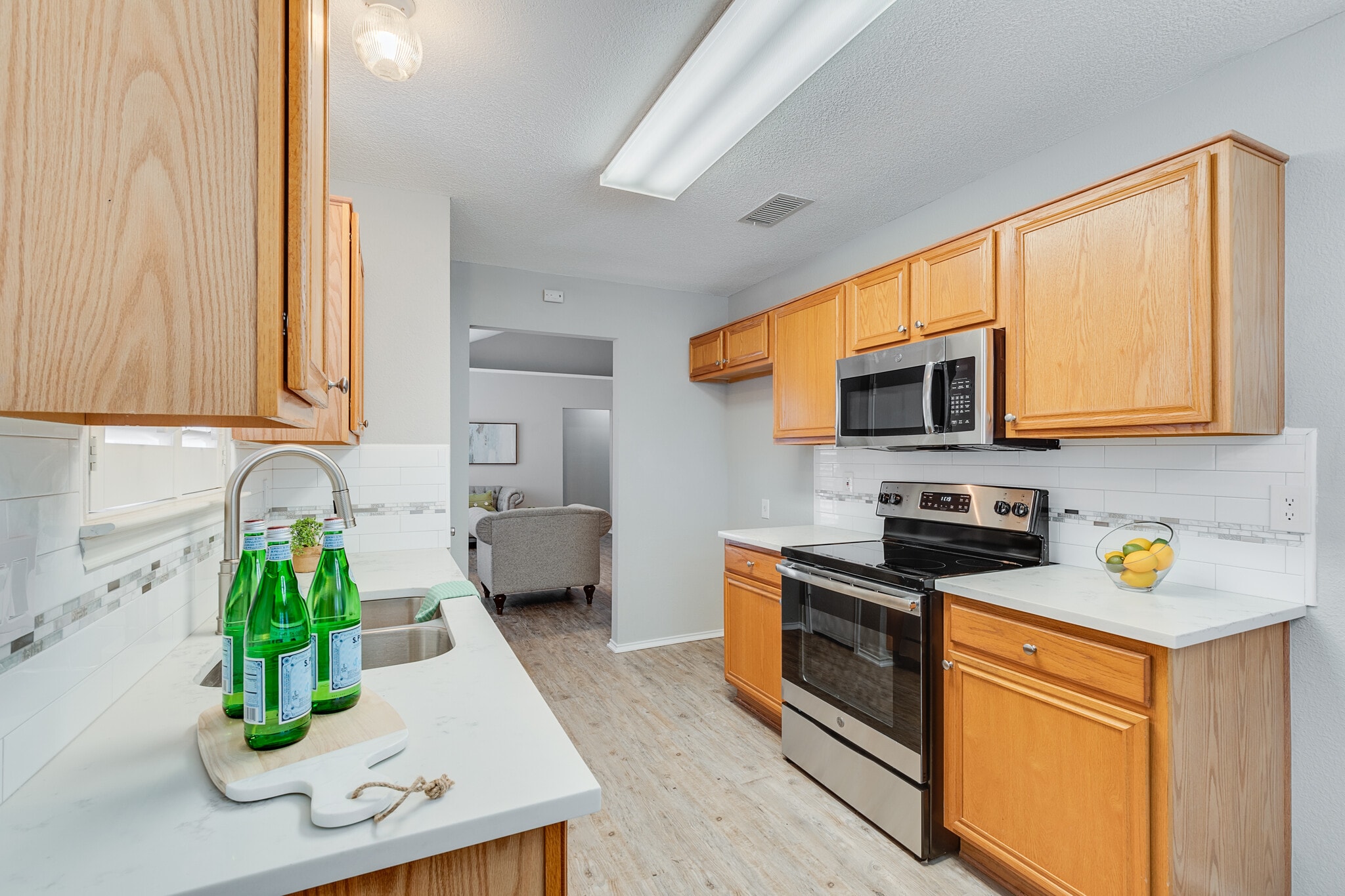 Kitchen - 2508 Concina Way