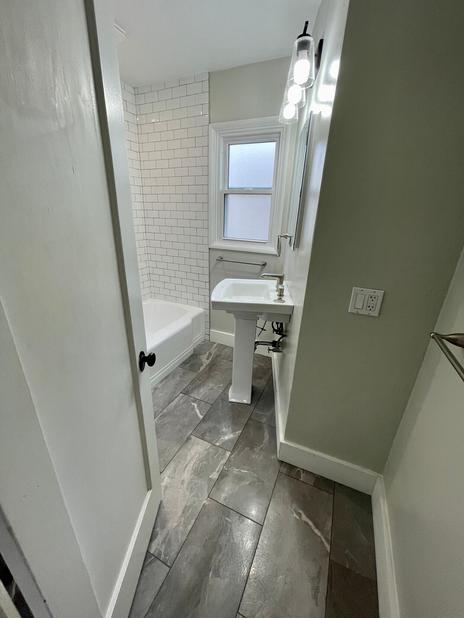 New bathroom! - 1241 NW 23rd Ave