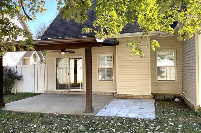 Building Photo - 417 Tessa Ct