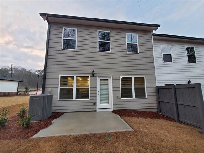 Building Photo - 730 Calvin Pk Dr
