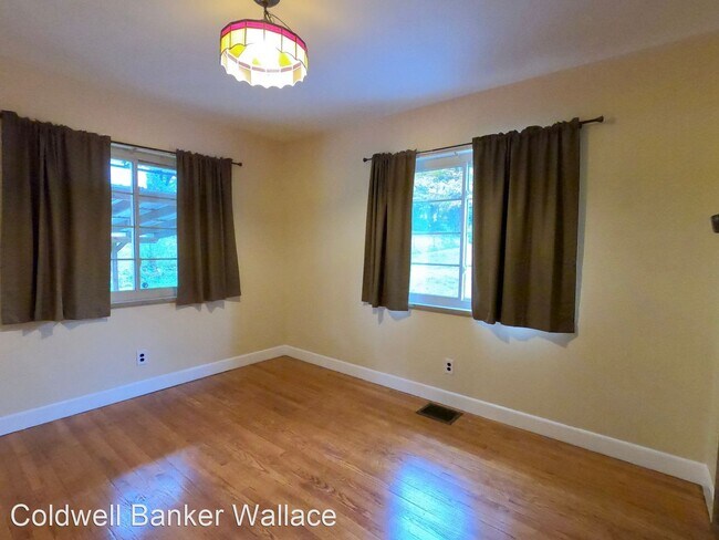 Building Photo - 3 br, 2 bath House - 136 Gilbert Lane