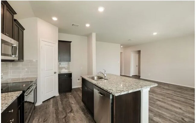Building Photo - 2448 Kylie Way