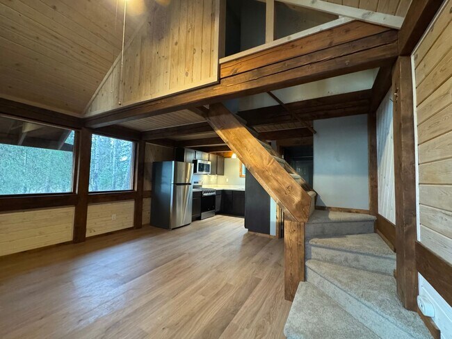 Building Photo - 37909 Hall Rd