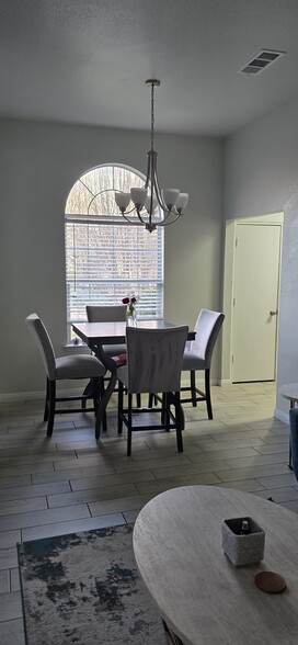 Dining Room - 505 Monarch Dr