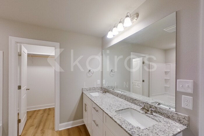 Building Photo - 22856 Monterey Ave