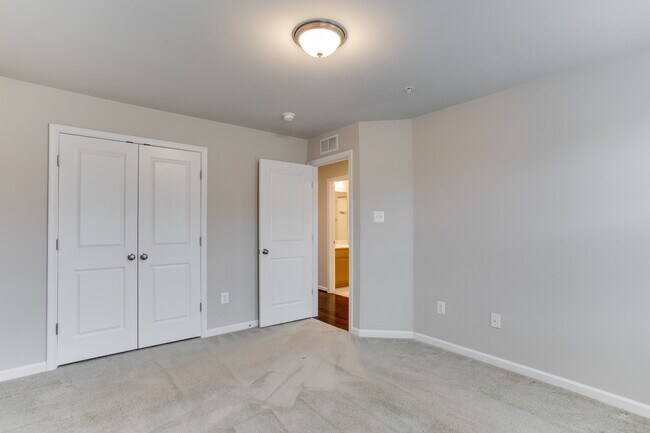 Building Photo - 4216 WOODSPRING Ln