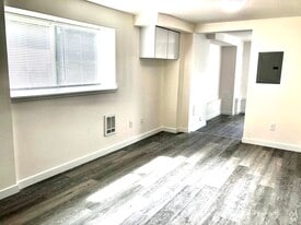 Building Photo - 10734 Stone Ave N