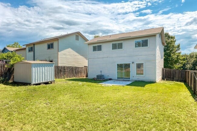 Building Photo - 10732 Marshitahs Way