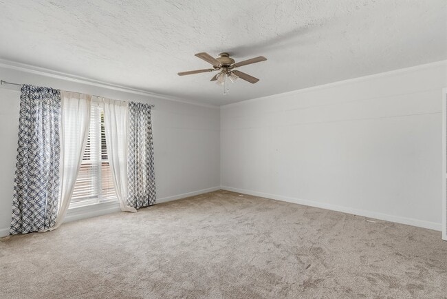 Building Photo - 1349 Mardi Ln