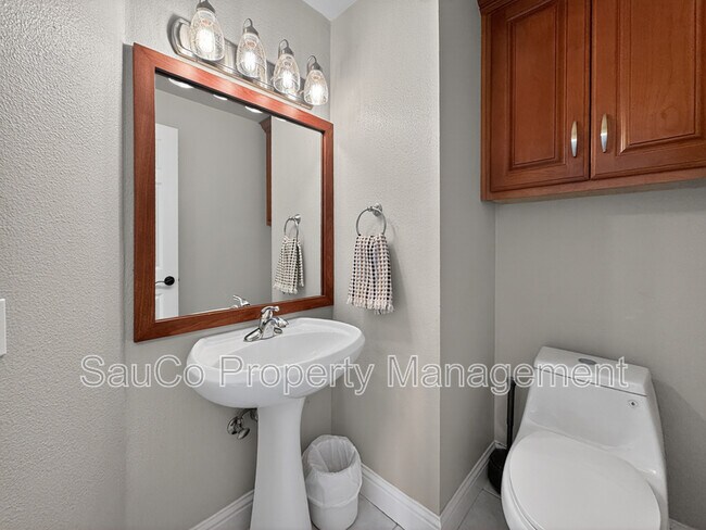 Building Photo - 17396 NW Brickstone Ct