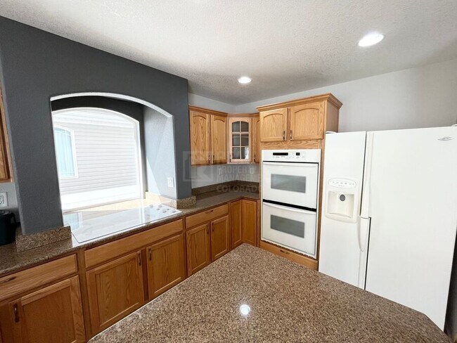 Building Photo - 18744 Burlington Pl