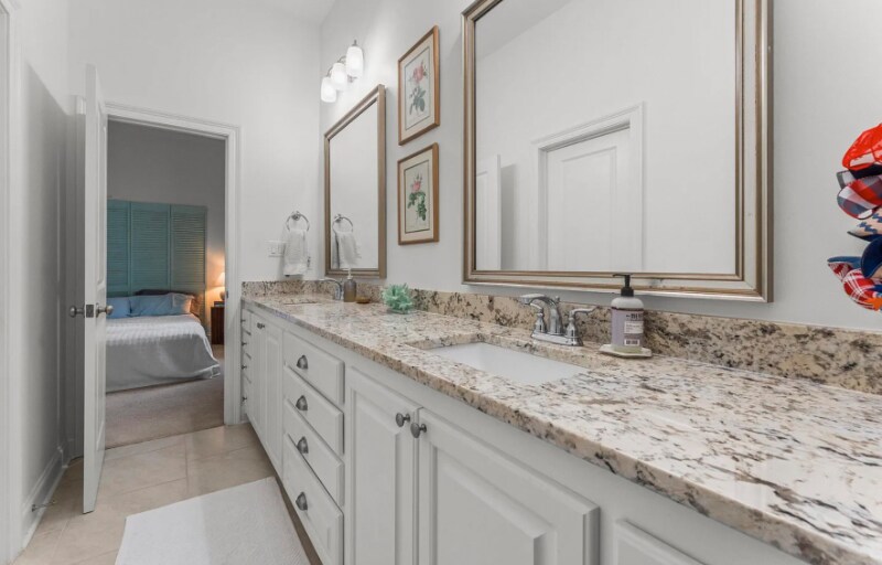 Building Photo - 1307 Americana Blvd