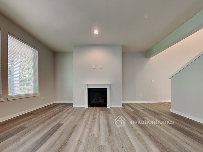 Building Photo - 1821 Cyrene Dr NW