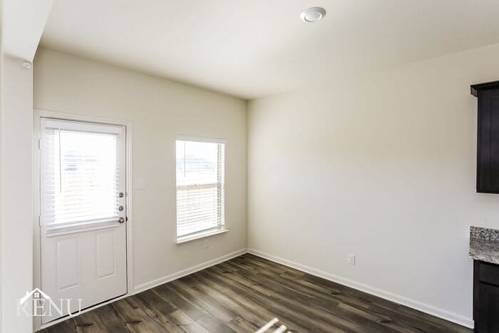 Building Photo - 308 Micah Ln