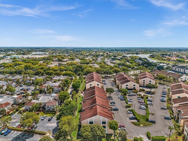 Building Photo - 15325 SW 106th Terrace