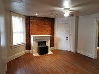 Building Photo - 1238 Garvin Pl