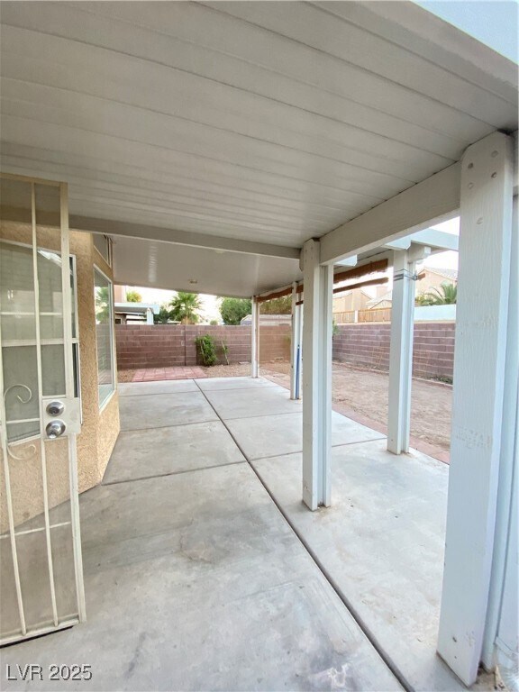 Building Photo - 1837 Navajo Lake Way