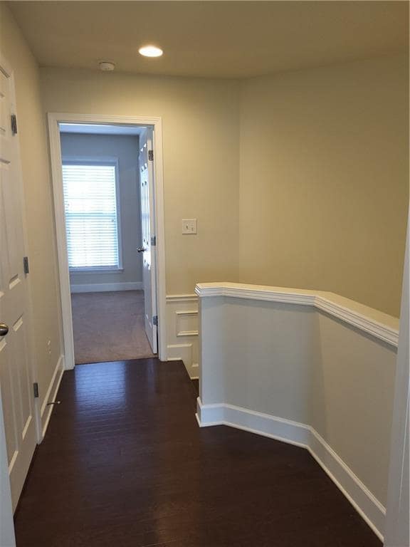 Building Photo - 2428 Hadlow Ln