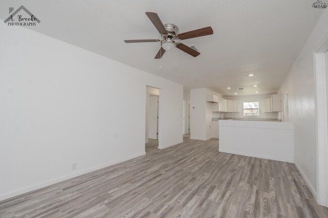 Building Photo - 1512 Grayfox Pl