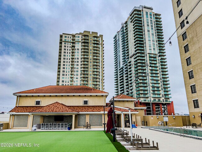 Building Photo - 1478 Riverplace Blvd