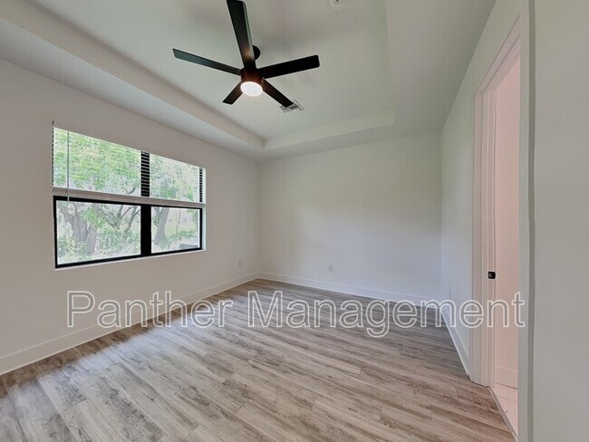 Building Photo - 26483 Explorer Rd