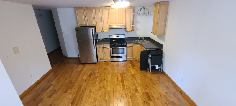 Building Photo - 28-48 47th St