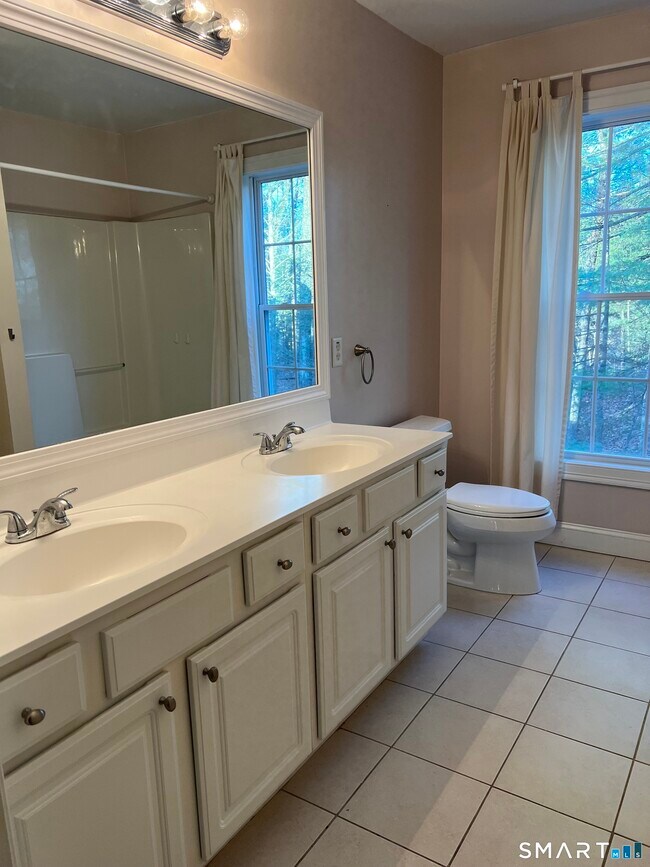 Building Photo - 22 Alcott Way