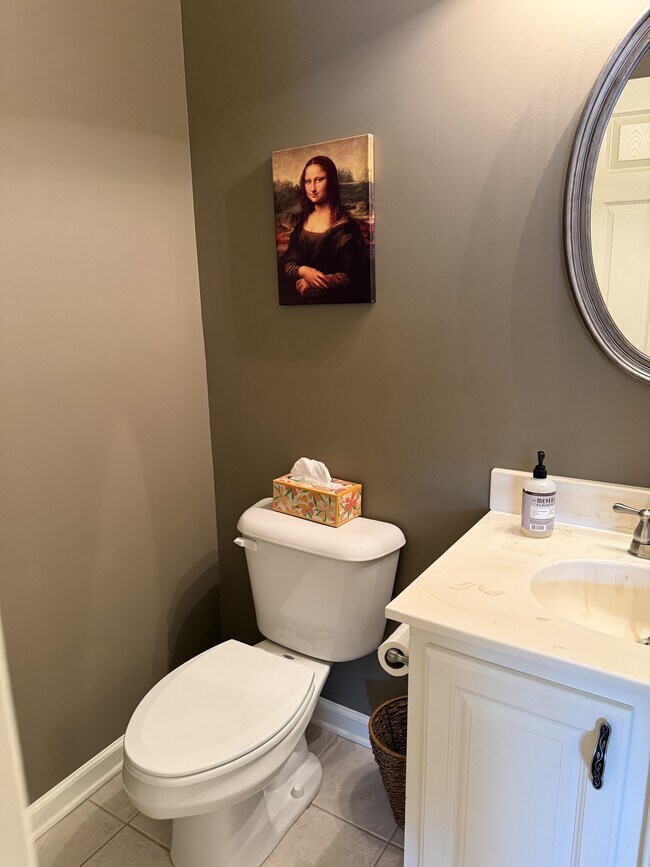Building Photo - 501 Port Laz Ln