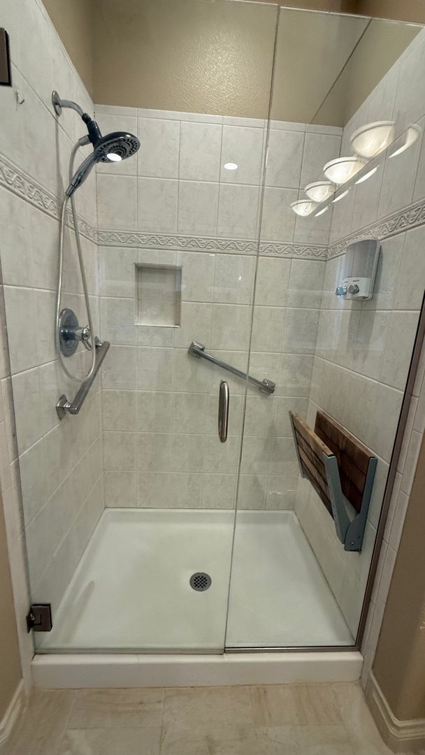 Building Photo - RARE Single Level 3-Bed Home in Coveted McKenna Ridge, Happy Valley - Video