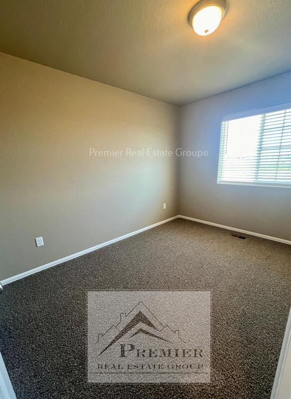 Building Photo - 7614 Spruce Pne Grv