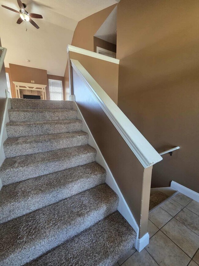 Building Photo - Spacious Home for Rent!