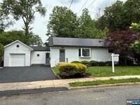 Building Photo - 41 Woods Ave