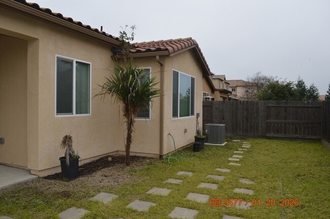 Building Photo - 4319 Bixby Way