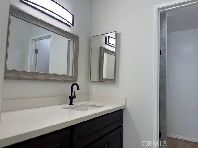 Building Photo - 5460 White Oak Ave