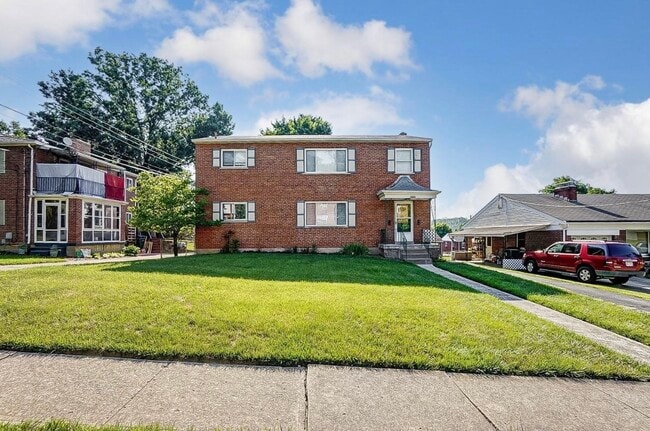 Building Photo - 4936 Kelsch Ln